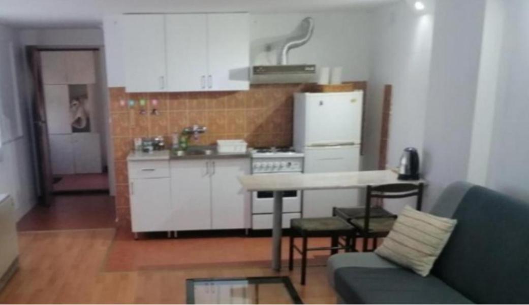 Apartman Oaza Olja Belgrád Kültér fotó
