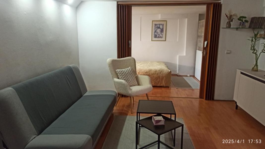 Apartman Oaza Olja Belgrád Kültér fotó