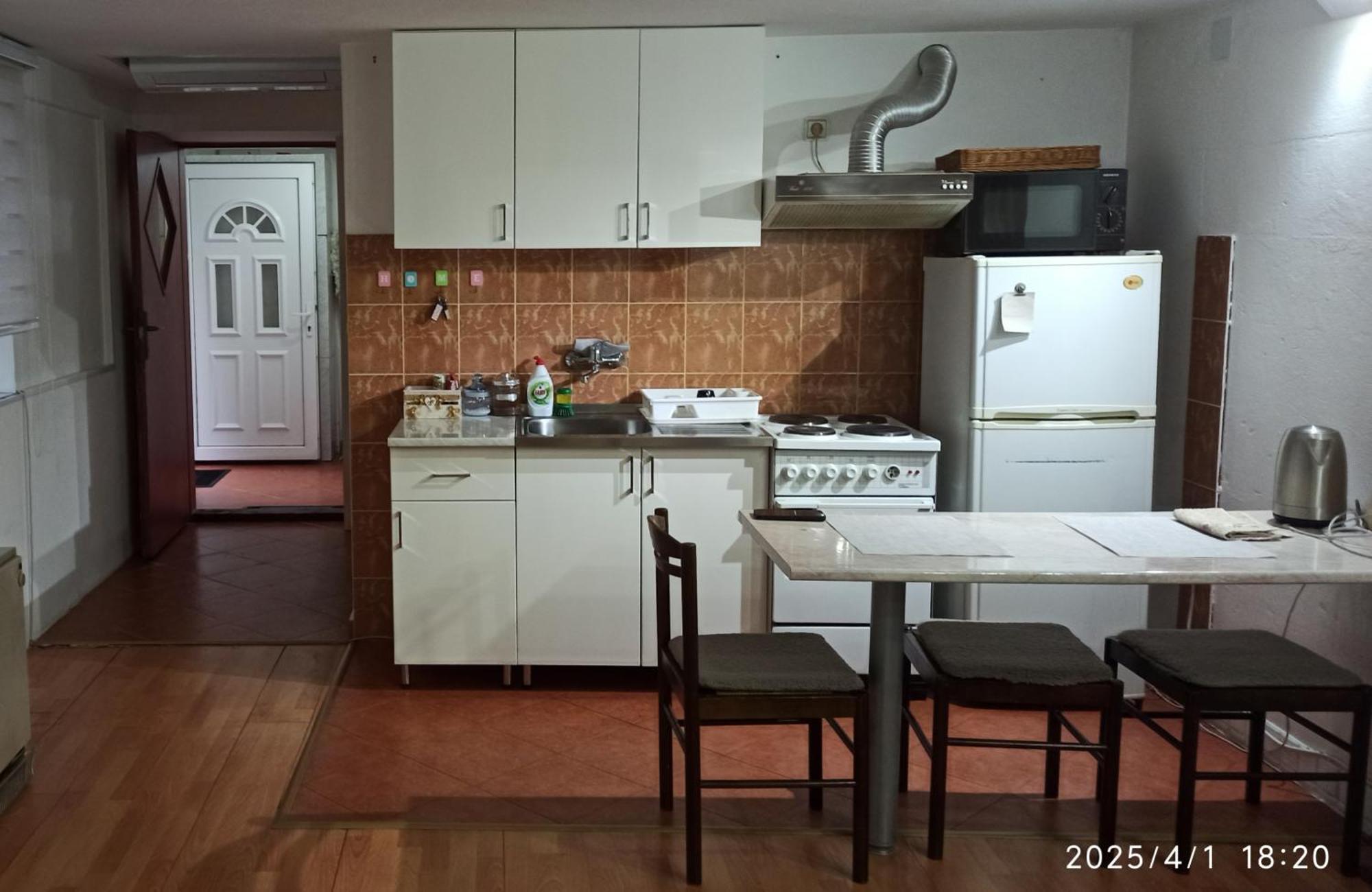 Apartman Oaza Olja Belgrád Kültér fotó